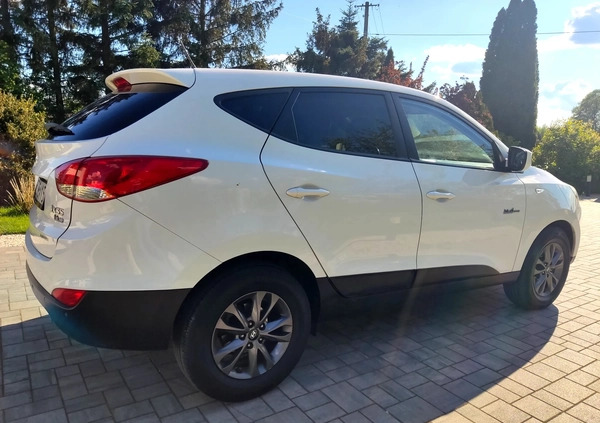 Hyundai ix35 cena 48900 przebieg: 133742, rok produkcji 2014 z Puszczykowo małe 497